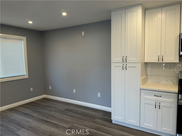 Image 7 of 23 For 1411 Garnsey Street