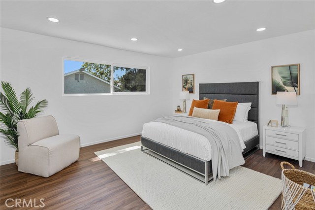 25532 Polaris Lane, Lake Forest CA: https://media.crmls.org/medias/50a8d634-1bc7-426b-941a-82a56d7f87b2.jpg