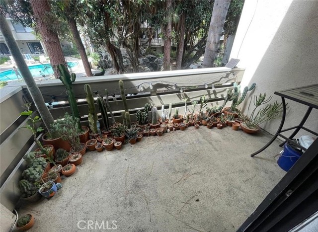 Detail Gallery Image 15 of 18 For 404 Brighton Springs, Costa Mesa,  CA 92627 - 2 Beds | 1/1 Baths