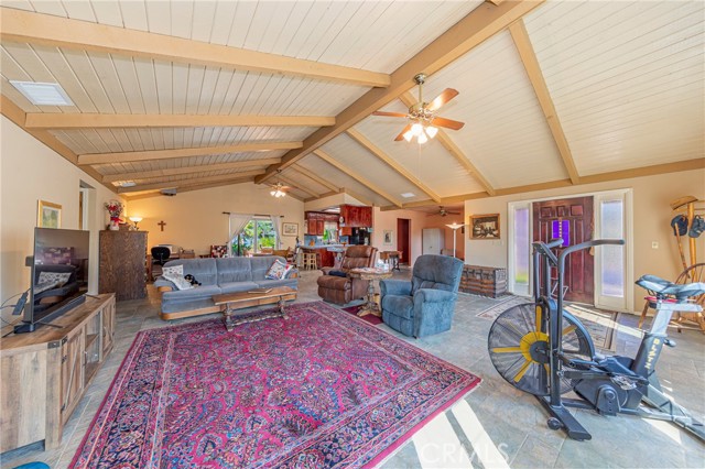 Detail Gallery Image 5 of 27 For 28530 Creek Rd, Coarsegold,  CA 93614 - 3 Beds | 2 Baths