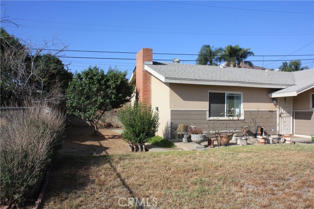 6400 Tournament Drive, Jurupa Valley CA: https://media.crmls.org/medias/50aaeb4a-cf9c-4fc7-bc91-b92005e533ab.jpg