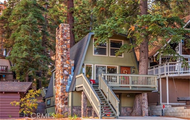 Detail Gallery Image 1 of 21 For 1124 Club View Dr, Big Bear Lake,  CA 92315 - 3 Beds | 2 Baths