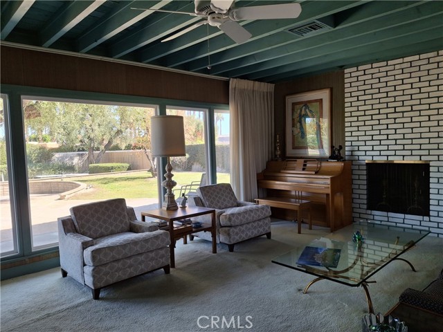 Detail Gallery Image 5 of 11 For 72424 Desert Dr, Rancho Mirage,  CA 92270 - 2 Beds | 2/1 Baths