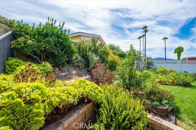 Detail Gallery Image 27 of 46 For 25612 Oakbar Ct, Newhall,  CA 91321 - 4 Beds | 3 Baths