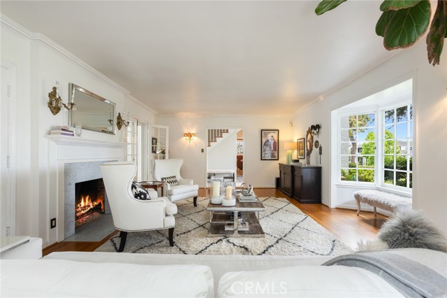 Detail Gallery Image 11 of 70 For 4225 Myrtle Ave, Long Beach,  CA 90807 - 5 Beds | 3/1 Baths