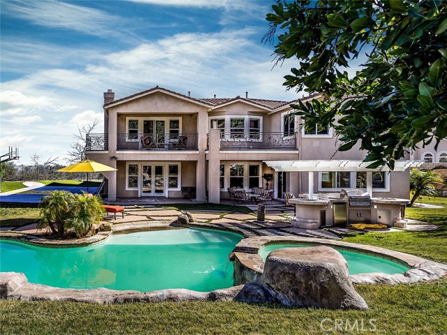 Detail Gallery Image 12 of 12 For 11725 Cochise Pl, Chatsworth,  CA 91311 - 5 Beds | 6/1 Baths