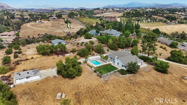 39423 Kapalua Way, Temecula, California 92592, 3 Bedrooms Bedrooms, ,4 BathroomsBathrooms,Residential,For Sale,39423 Kapalua Way,CRSW24206041