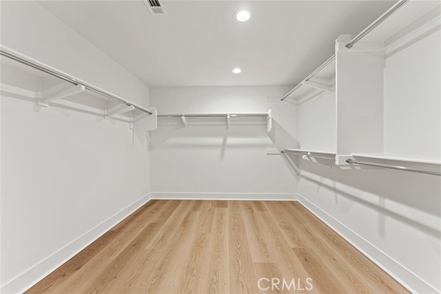 Detail Gallery Image 33 of 56 For 209 Stage, Irvine,  CA 92618 - 5 Beds | 5 Baths