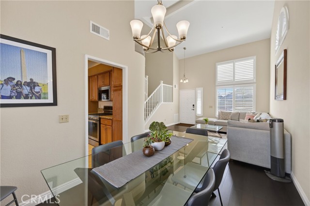 Detail Gallery Image 12 of 37 For 13632 Kings Canyon Ct, Fontana,  CA 92336 - 4 Beds | 2/1 Baths