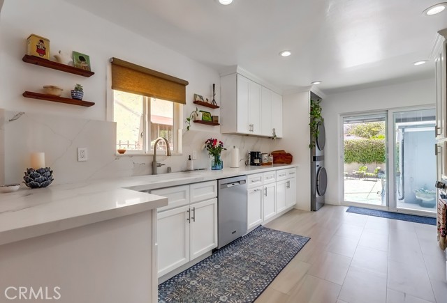 Image 12 of 49 For 3590 Myrtle Avenue