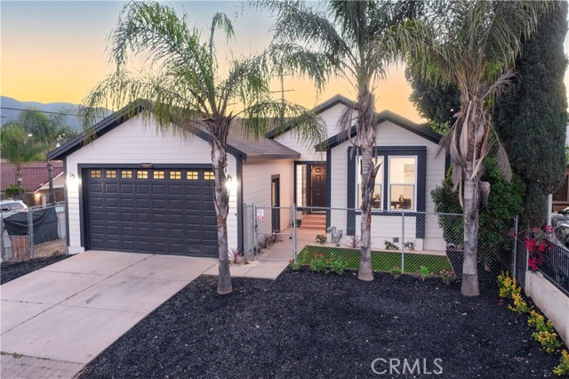 Detail Gallery Image 3 of 45 For 19241 Envoy Ave, Corona,  CA 92881 - 3 Beds | 2 Baths