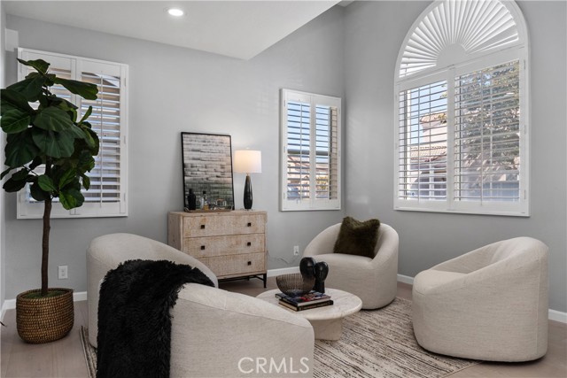 17 Nopalitos Way, Aliso Viejo CA: https://media.crmls.org/medias/50b0a41f-7f60-47b3-b84e-fc2b9b825bb2.jpg