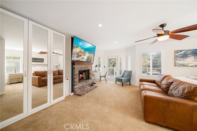 Detail Gallery Image 38 of 67 For 24224 Creekside Dr, Newhall,  CA 91321 - 5 Beds | 3 Baths