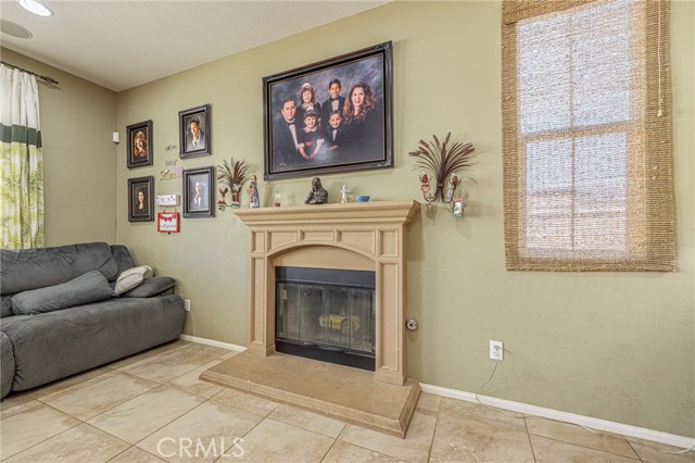 37137 Firethorn Street, Palmdale CA: https://media.crmls.org/medias/50b15858-a297-454c-bde7-645ed56da011.jpg