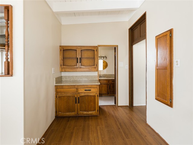 Detail Gallery Image 10 of 32 For 403 E Pine Ave, El Segundo,  CA 90245 - 5 Beds | 3 Baths