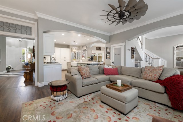 31502 Emperor Drive, Canyon Lake CA: https://media.crmls.org/medias/50b24bc9-715e-48b6-a105-86ac6415a8de.jpg
