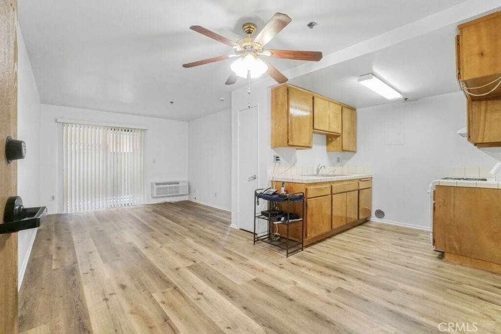 MLS #SB25054169 image #1