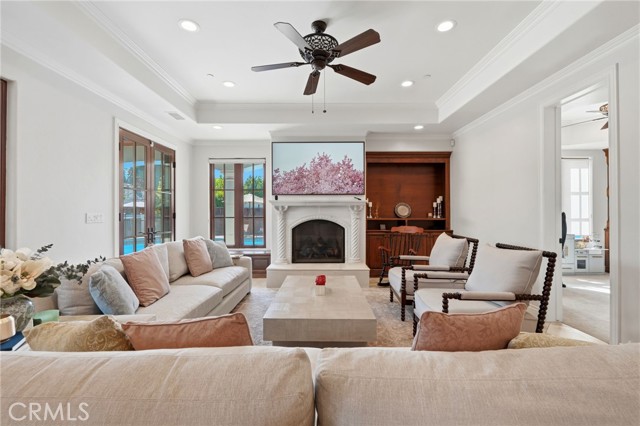 Detail Gallery Image 9 of 72 For 3939 W Robinwood, Visalia,  CA 93291 - 5 Beds | 4/1 Baths