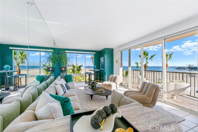 850 East Ocean Boulevard, 205