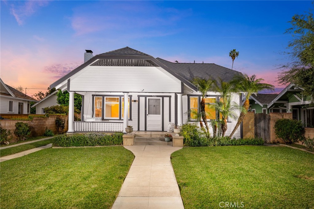 926 N Marguerita Avenue