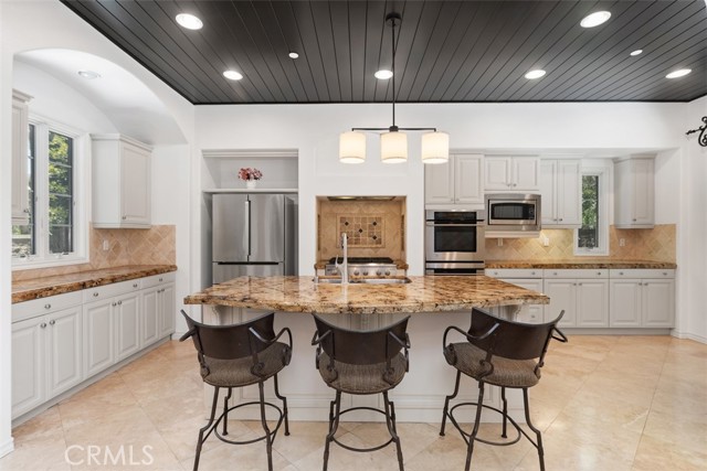 34 Tall Hedge, Irvine CA: https://media.crmls.org/medias/50b4755e-3aa6-46ad-bbaf-18da3ac642b4.jpg