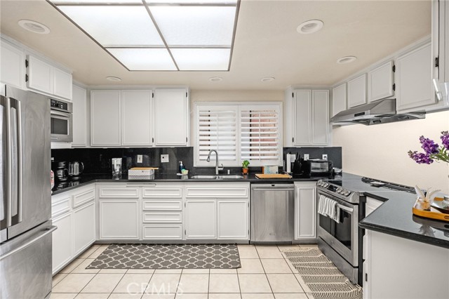 Fully remodeled kitchen