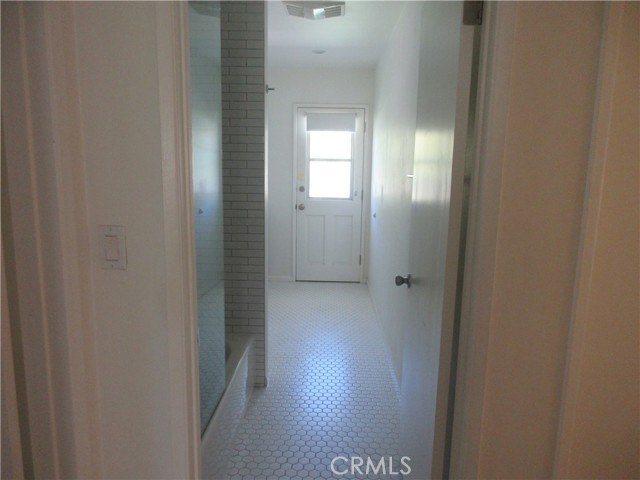 24300 Hatteras Street photo 26