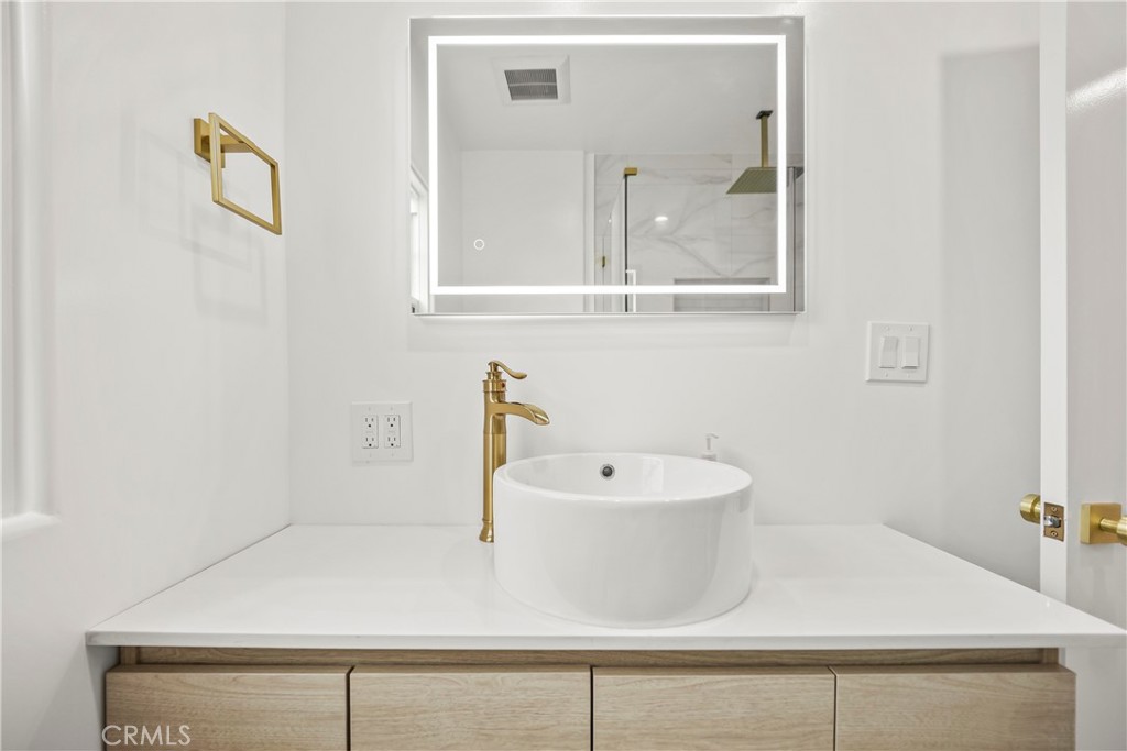 620 E Elmwood AvenueBurbank image #18