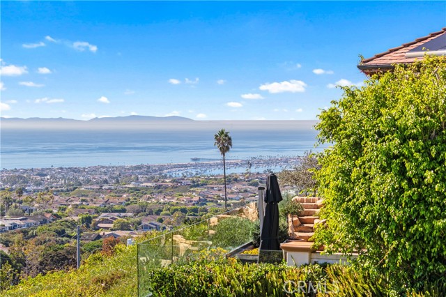 Detail Gallery Image 32 of 37 For 23 San Mateo Way, Corona Del Mar,  CA 92625 - 5 Beds | 3 Baths