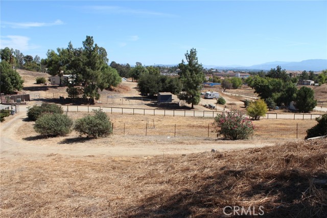 Detail Gallery Image 8 of 20 For 25291 Catalina St, Murrieta,  CA 92562 - 4 Beds | 2 Baths