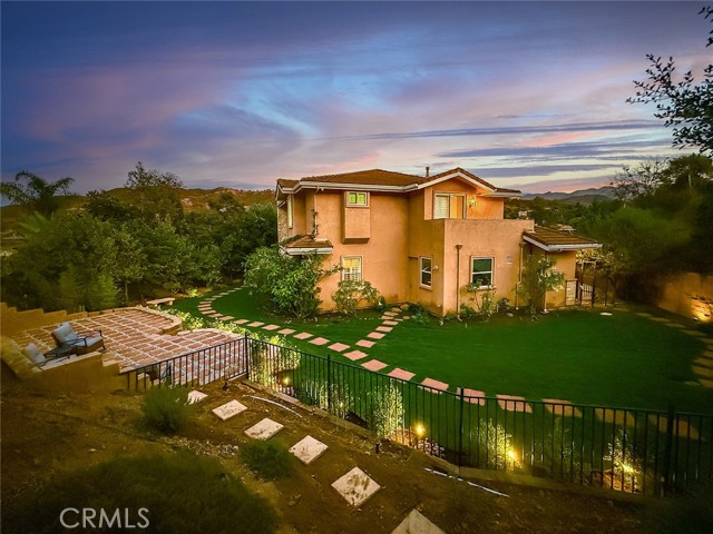 2775 Edgeview Court, Newbury Park CA: https://media.crmls.org/medias/50b6dd3e-2d6b-4ce2-9e63-aae669298d4c.jpg