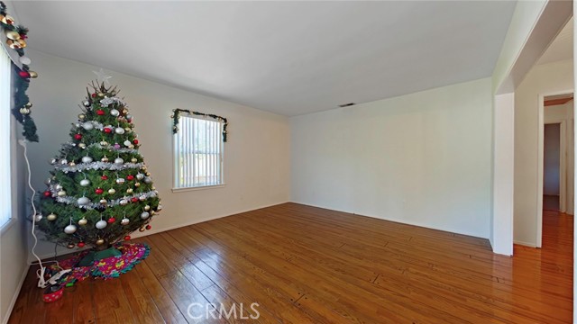 Detail Gallery Image 5 of 35 For 7664 Beckett St, Tujunga,  CA 91042 - 3 Beds | 2 Baths