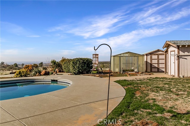 3070 Royal Meadow Lane, Paradise CA: https://media.crmls.org/medias/50b73f31-8343-43d3-acae-8b8c632ff2b5.jpg