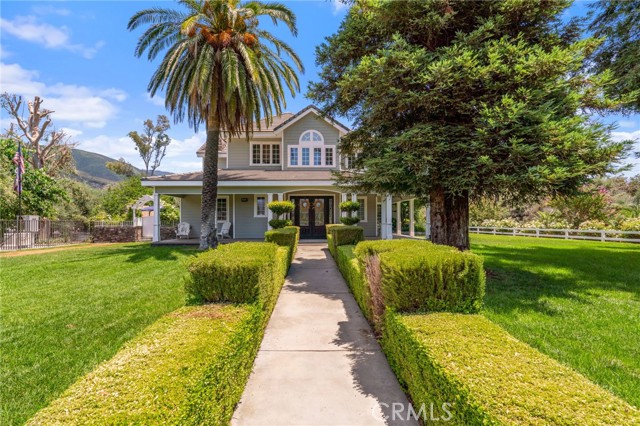 1033 Kimbark Avenue, San Bernardino CA: https://media.crmls.org/medias/50b743b3-efbf-4179-bc0e-bed2da1a26b6.jpg