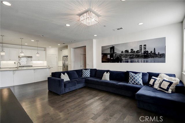 1855 W Willow Avenue, Anaheim CA: https://media.crmls.org/medias/50b77a9b-190f-439b-bb9d-808c2f4e1db2.jpg