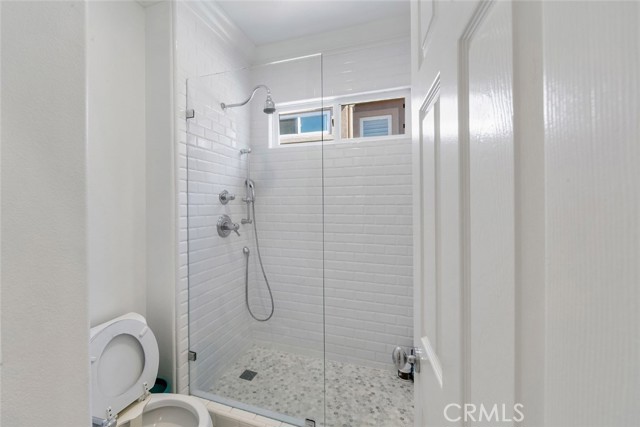 2 Agostino, Newport Coast CA: https://media.crmls.org/medias/50b8284c-1bdb-47ce-9cd9-3cc55e0a6dbf.jpg