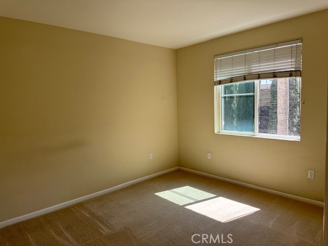 2238 Scholarship, Irvine CA: https://media.crmls.org/medias/50b910d4-1a58-4882-a7c2-43f6f3e91c6d.jpg