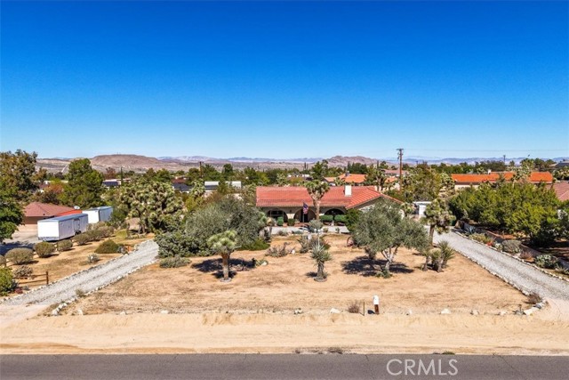 Detail Gallery Image 3 of 52 For 58260 Joshua, Yucca Valley,  CA 92284 - 3 Beds | 2 Baths