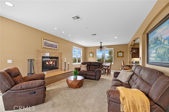 Detail Gallery Image 11 of 71 For 30865 via Norte, Temecula,  CA 92591 - 5 Beds | 4/1 Baths