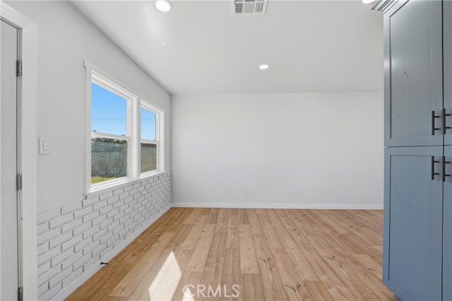 Detail Gallery Image 6 of 25 For 9259 Beech, Fontana,  CA 92335 - 3 Beds | 1 Baths