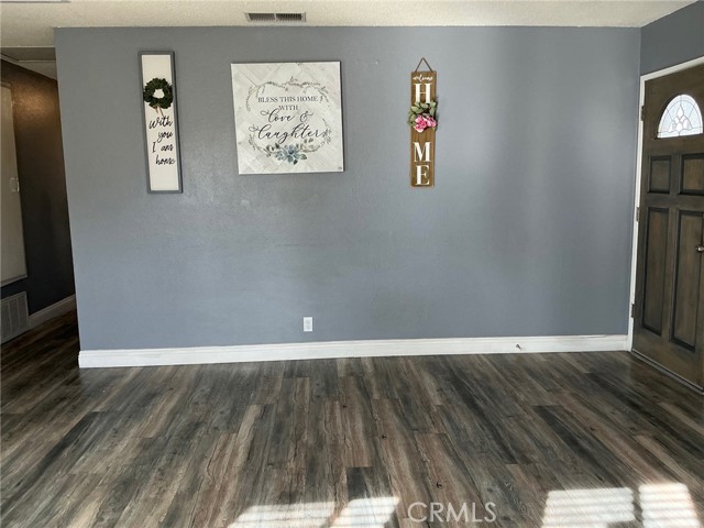 Detail Gallery Image 6 of 42 For 15974 Coronado Dr, Victorville,  CA 92394 - 3 Beds | 2 Baths