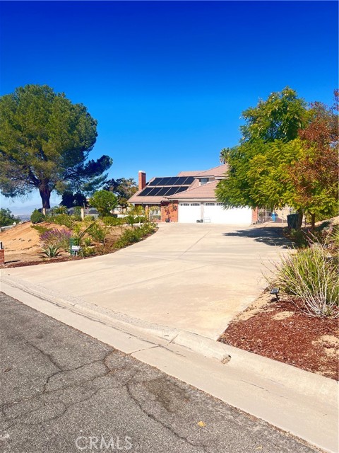 Detail Gallery Image 4 of 36 For 7158 Golden Vale, Riverside,  CA 92506 - 5 Beds | 3 Baths