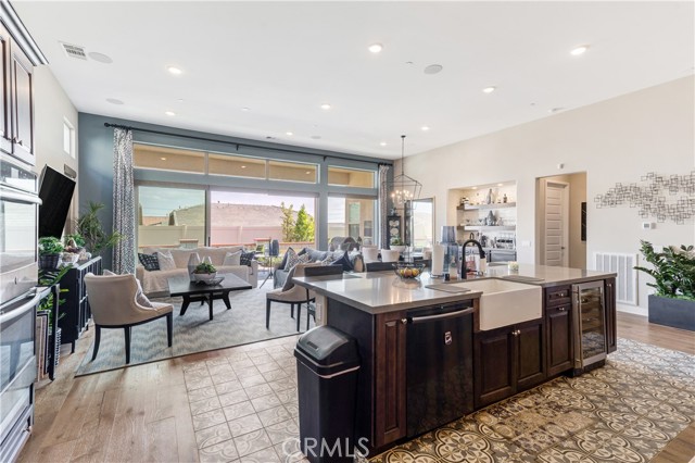 Detail Gallery Image 10 of 64 For 1515 Overpark Ln, Beaumont,  CA 92223 - 2 Beds | 2/2 Baths