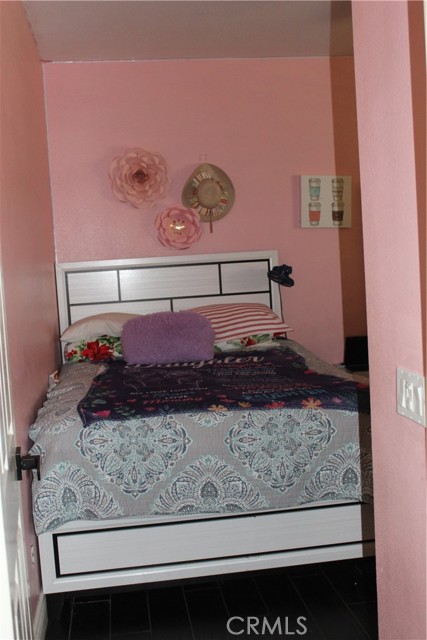 1382 Sunset, Perris CA: https://media.crmls.org/medias/50bcb1fe-aace-48ad-a29c-3956becbc1a0.jpg