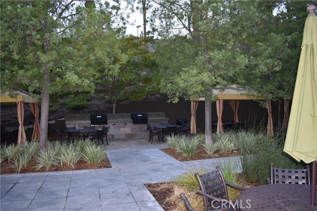 Detail Gallery Image 32 of 50 For 24622 Gleneagles, Corona,  CA 92883 - 2 Beds | 2/1 Baths