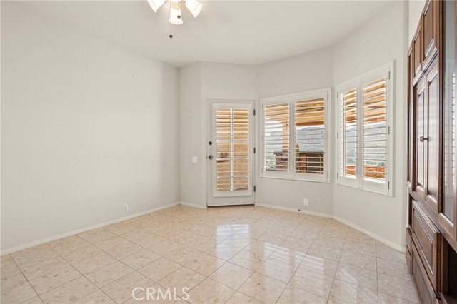 Detail Gallery Image 32 of 53 For 723 Regent Ct, Santa Paula,  CA 93060 - 4 Beds | 2/1 Baths