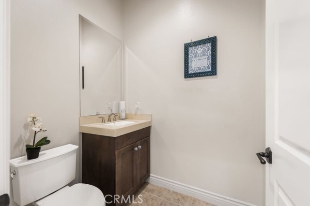 Detail Gallery Image 12 of 29 For 7 Spanish Moss, Irvine,  CA 92602 - 4 Beds | 4/1 Baths