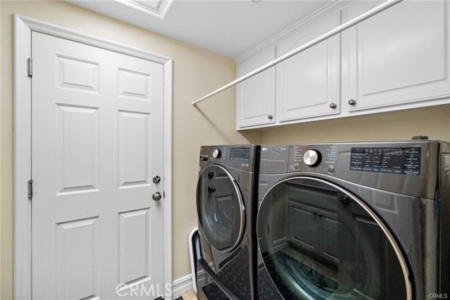 2811 N Roxbury, Orange CA: https://media.crmls.org/medias/50be23fb-6663-4d3b-8253-ef337c09306d.jpg