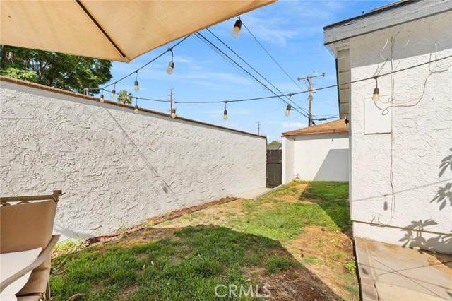 3763 Hackett Avenue photo 41