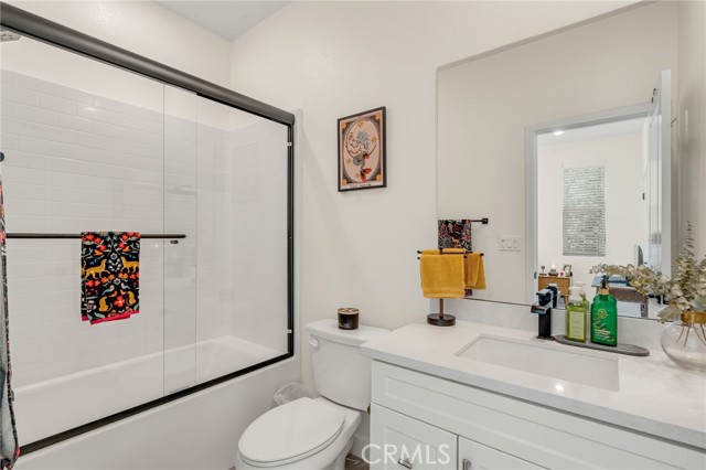 Detail Gallery Image 33 of 47 For 11753 Florence Ave #5,  Santa Fe Springs,  CA 90670 - 2 Beds | 3 Baths